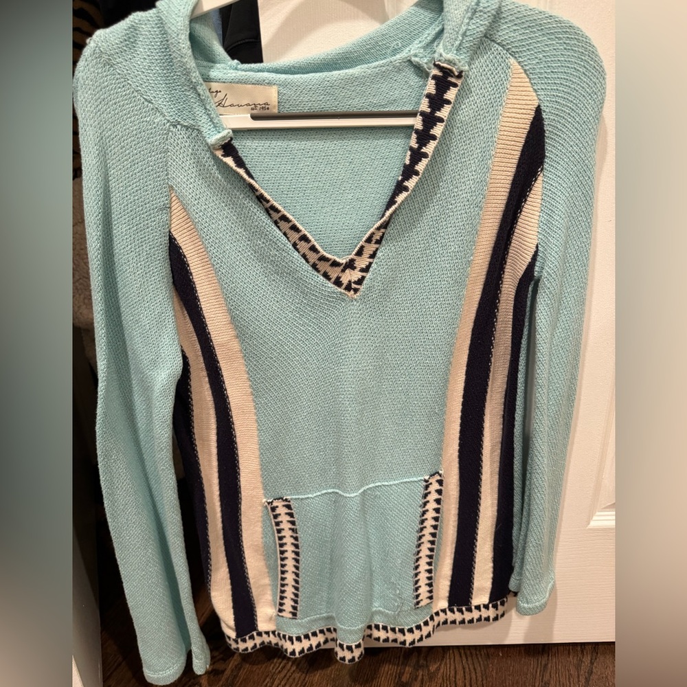 Island Gypsy sweatshirt size medium